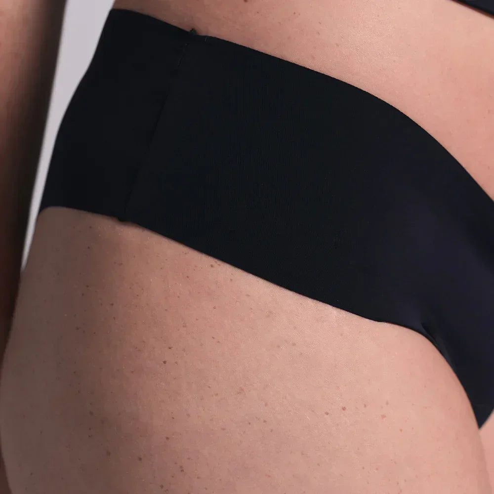 Women's Laser-Cut Boyshort Panty